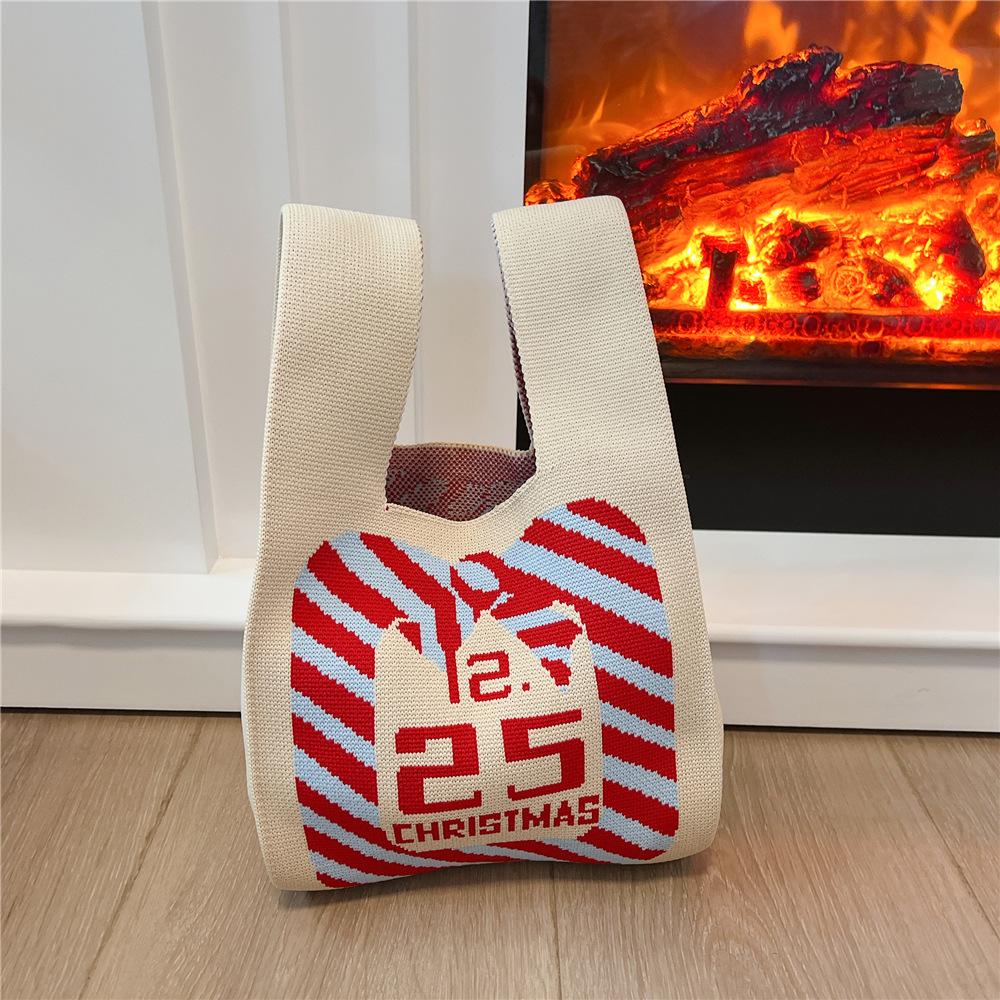 Femmes Petit Tricoter Sapin De Noël Père Noël Mignon Carré Ouvert Sac À Main display picture 6