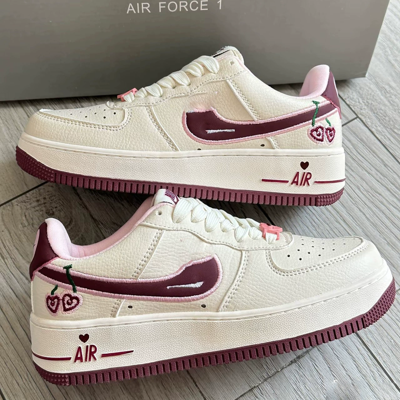 Pure Original Af1 Joint Stu Valentine's Day Air Force One Sneakers Versatile Breathable Wear-Resistant Casual Men's and Women's Sports Shoes