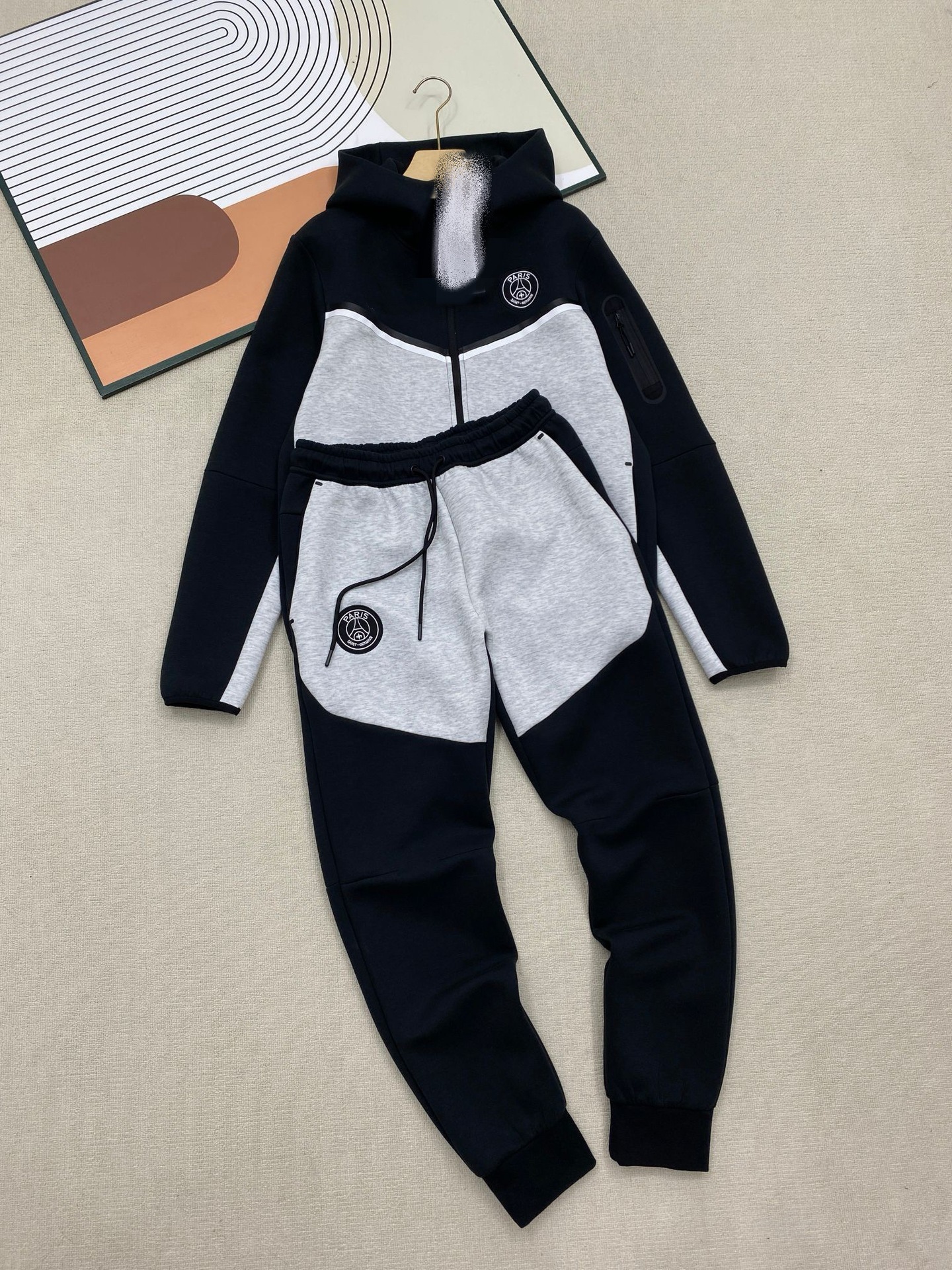 Suit. black and light gray / M