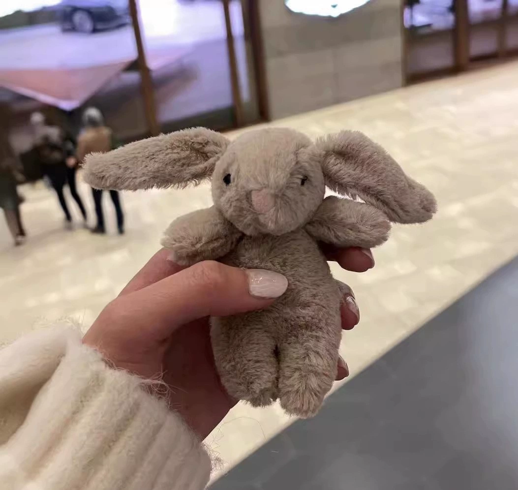 Cotton pendant, tennis rabbit