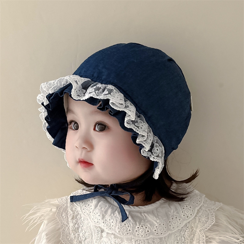Sombrero de bebé primavera y otoño princesa sombrero de corte recién nacido encaje protector de oído sin hueso de invierno a prueba de viento