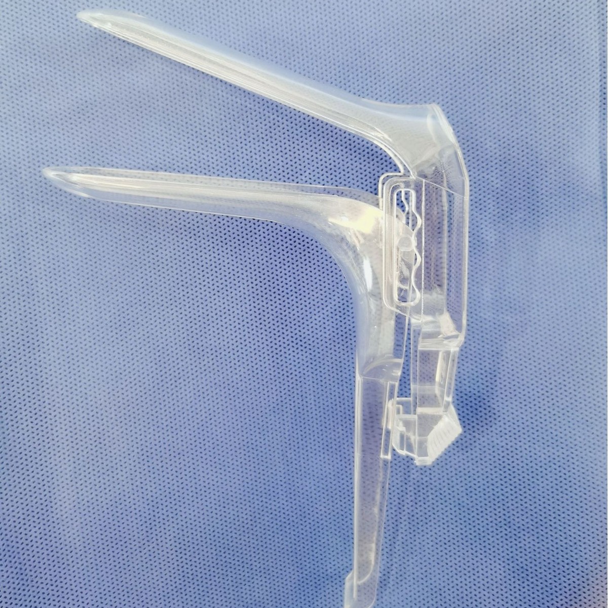 Dilatador vaginal estéril de un solo uso para uso médico Examen ginecológico Administración de medicamentos Speculum vaginal Embalaje independiente y transparente image 5