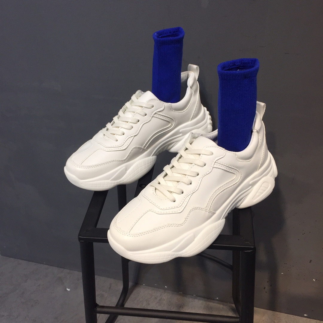Summer white sneakers with hidden heel
