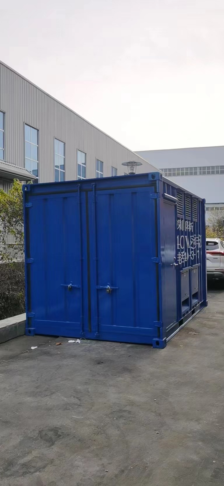 ŷ����˹����400KVA��Ƶ��Դ�����㶫���������440V 60HZ