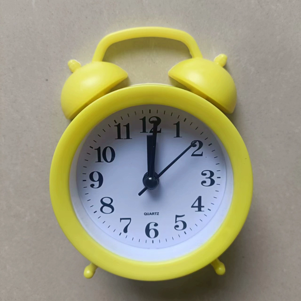 Alarm clock student Children with special wake up artifact bedside men and girls alarm, simple new smart little alarm clock
