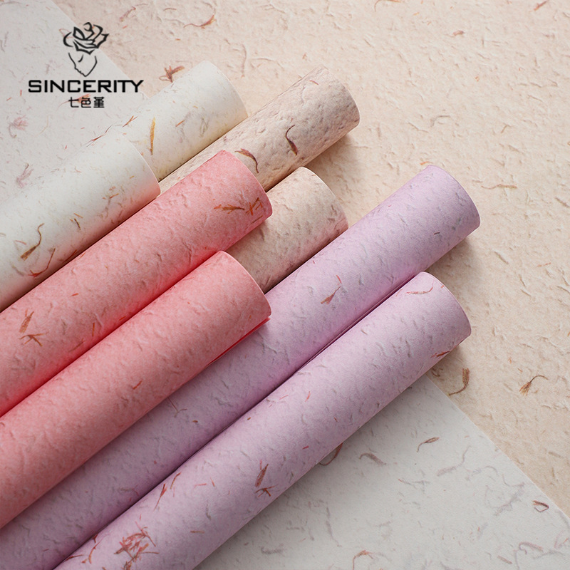 Papel de pétalo desmenuzado de pensamiento de siete colores Papel Dongba Papel floral Papel Fenghua Ramo Papel de embalaje Flores de alta calidad
