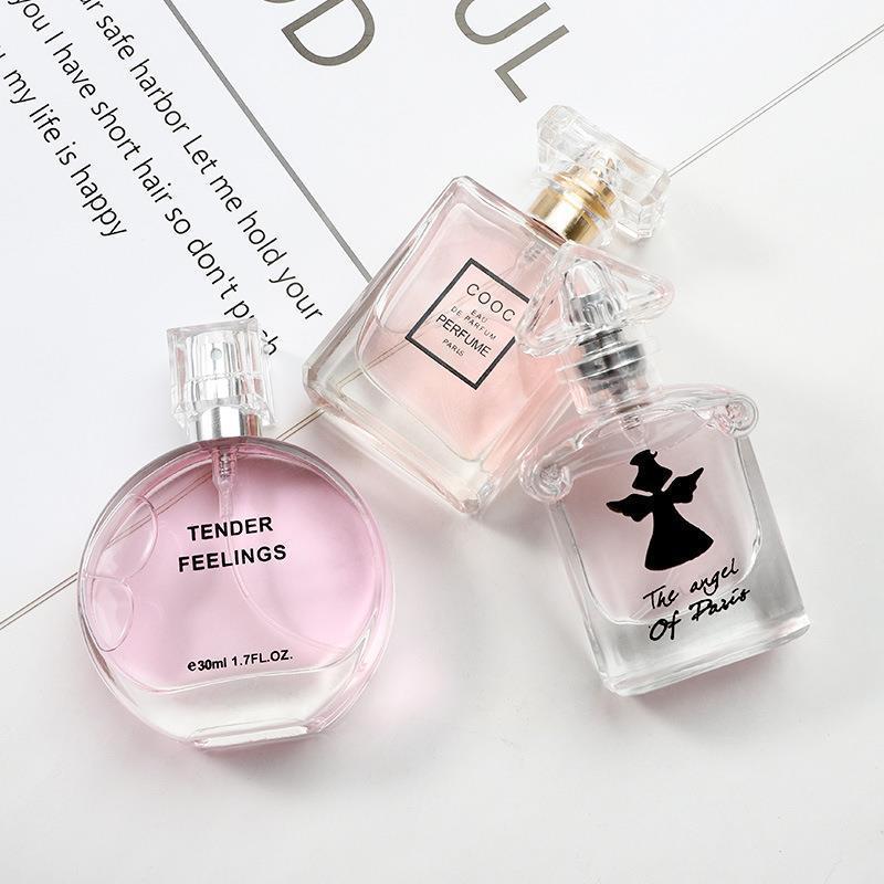 Ny parfym Vackra flickor Paris Angel Kvinnor Parfym Långvarig Lätt Doft Svart Klänning Tredelad presentförpackning 90ml Parfym_voghion.com
