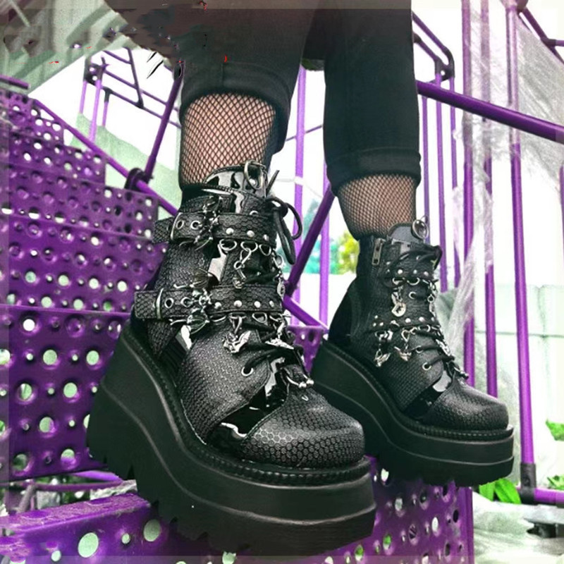 Independent station Foreign trade platform women's boots 2023 new wedge Demonia bat belt buckle short Martin boots for women Independent station Foreign trade platform women's boots 2023 new wedge Demonia bat belt buckle short Martin boots for women