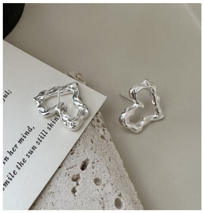 Women's Gender 1 Pair 925 Sterling Silver 925 Sterling Silver Earrings Heart Shape Ear Studs