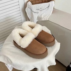 河南大おめでたい同項の厚い底の雪の靴の女性の2024年の新型の冬の羊の毛皮の一体の桑の坂の村の綿の靴
