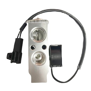 Car air conditioning expansion valve Mercedes-Benz W auto parts refrigeration system adjustment evaporator manufacturer spot
