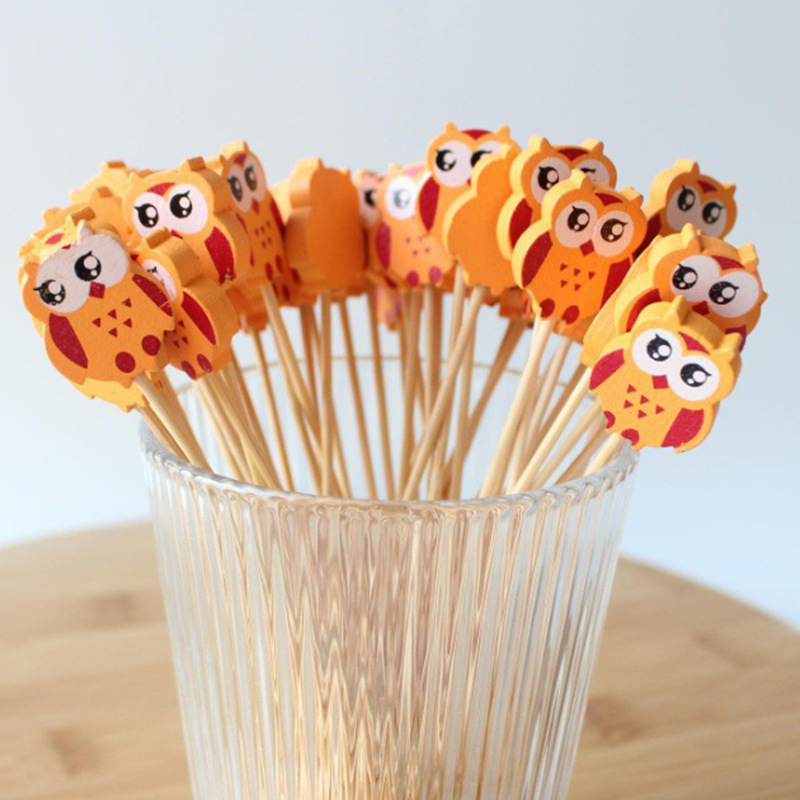 Nuevo producto decoración palo de bambú 100 piezas/paquete de fruta de dibujos animados lindo palo de bambú palo de hamburguesa palo de cóctel palo de bocadillo Amazon