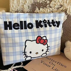 青い格格の夏の高顔の値のkt猫の軽くて豪華でかわいい学生の新型の収納は外出する化粧袋のハンドバッグを持ちます。