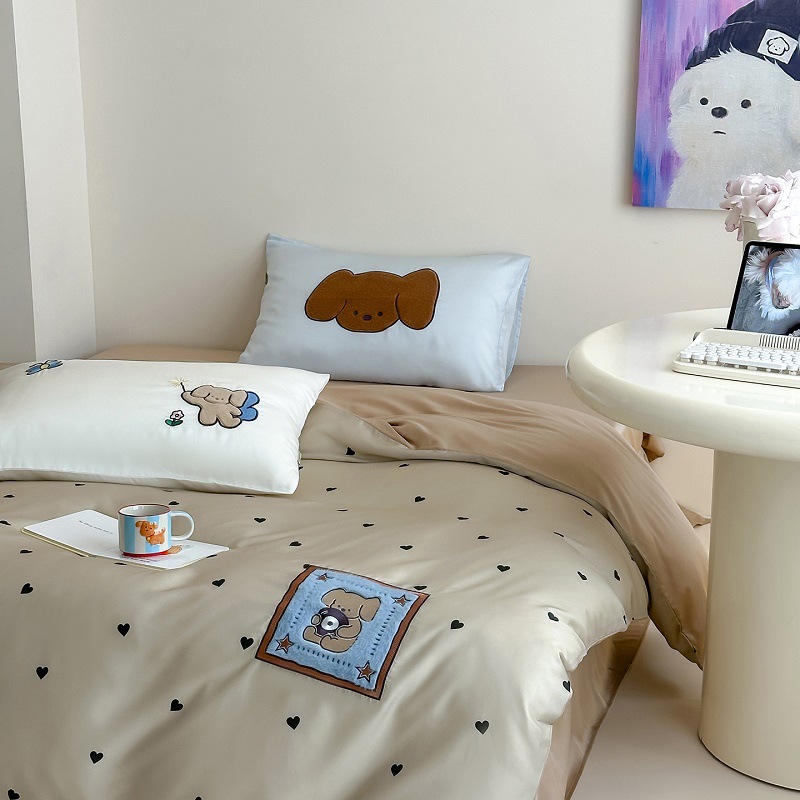 Jogo de cama de verão fresco com 60 peças, Lenzing Tencel com impressão digital e bordado, quatro peças.
