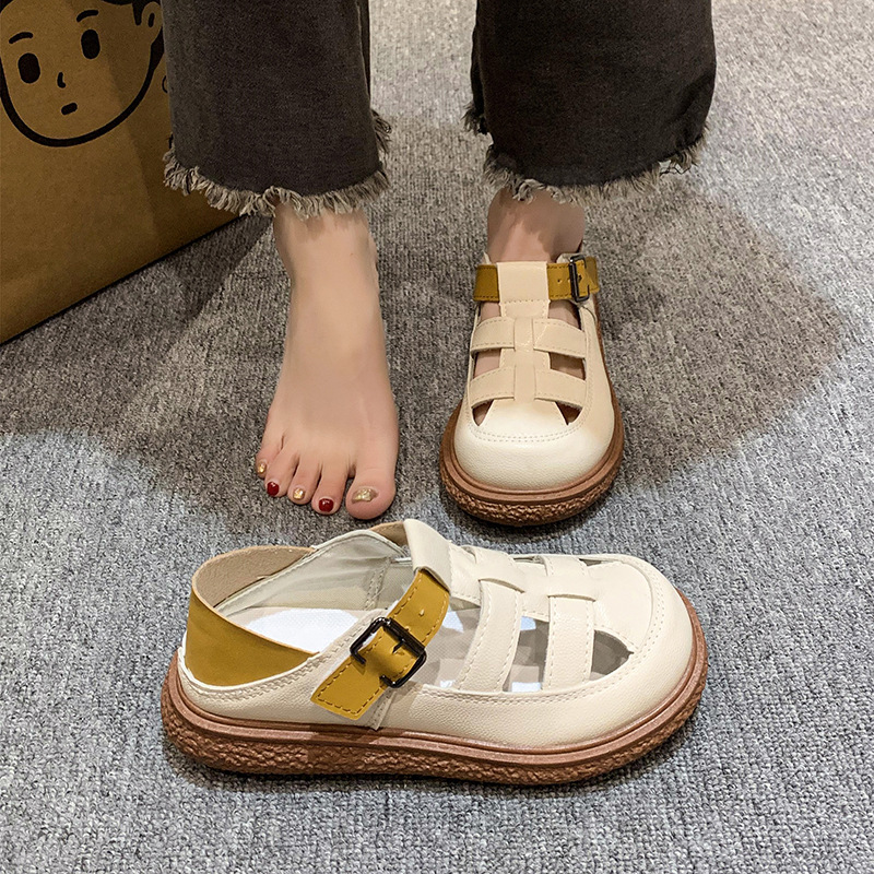 Suela suave puede pisar zapatillas frías para usar en verano nuevos zapatos agujeros huecos, zapatos casuales para mujeres, sandalias con suela gruesa