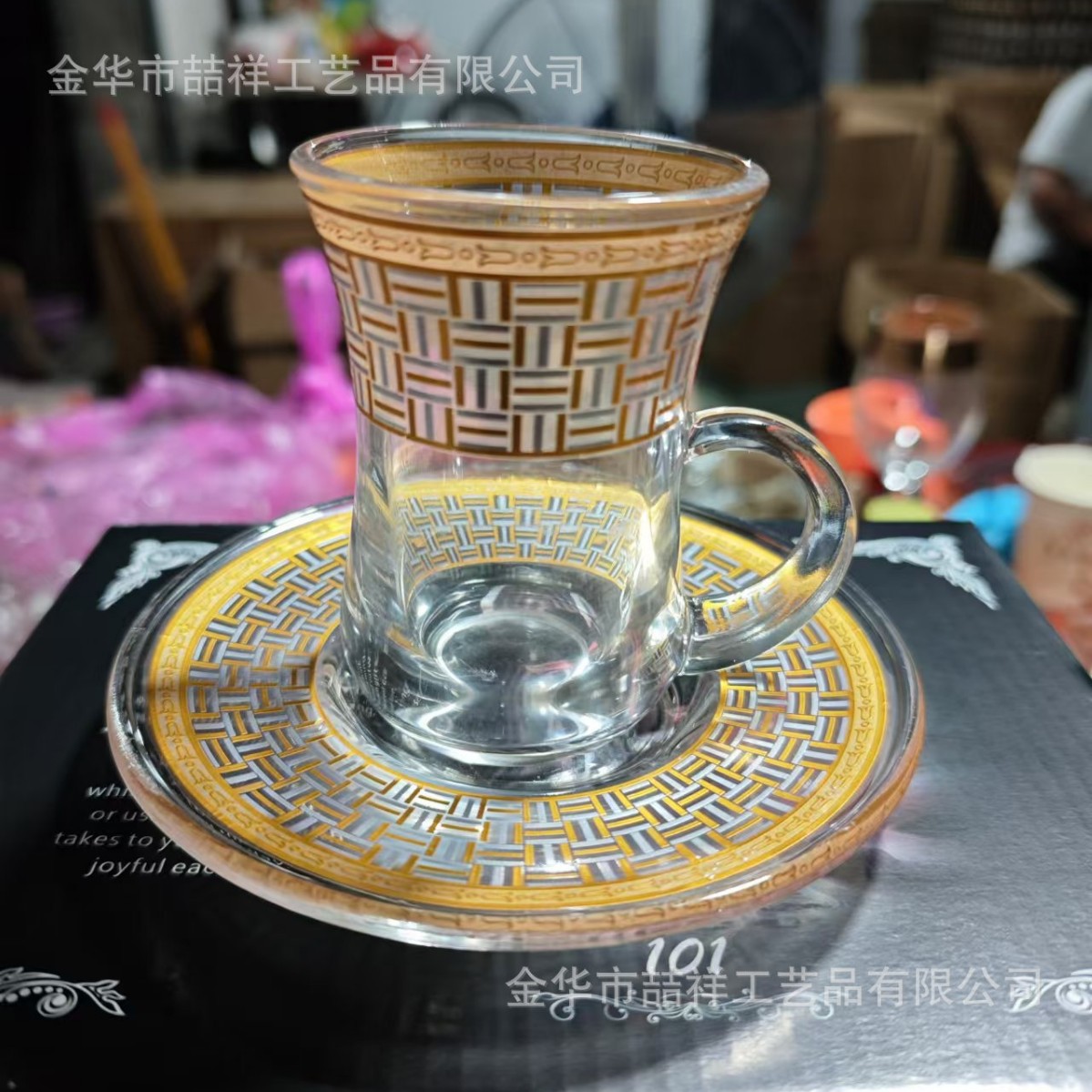 Nuevo producto transfronterizo Taza de café creativa con manija Spot Taza de agua de vidrio de flor dorada transparente resistente a altas temperaturas Taza de café con leche