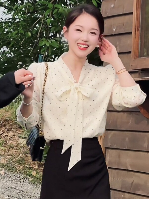 法式蝴蝶结飘带v领波点衬衫女款2025新款薄款轻奢减龄气质上衣新|undefined