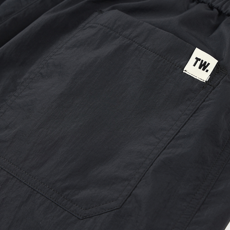 Pantalones deportivos cómodos y transpirables, pantalones cortos casuales simples, pantalones cortos al aire libre delgados y sueltos de verano para hombres.