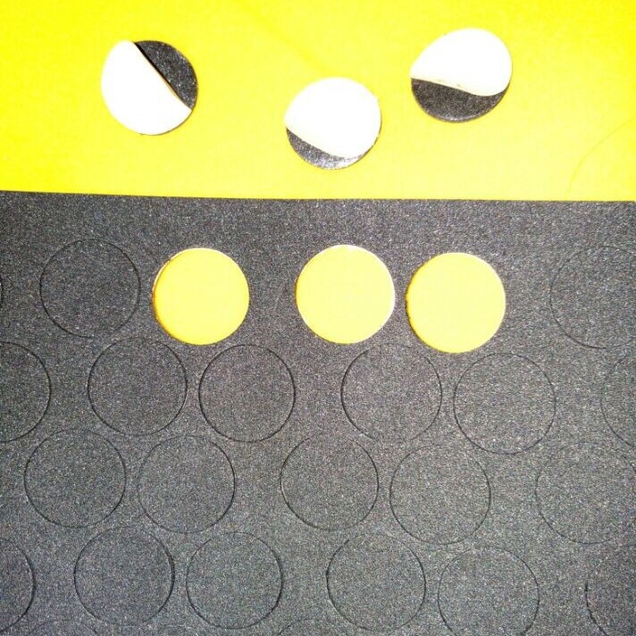 樟木头深加工開發設計专注生产减震胶粘黑色2MMeva自粘泡棉冲孔加