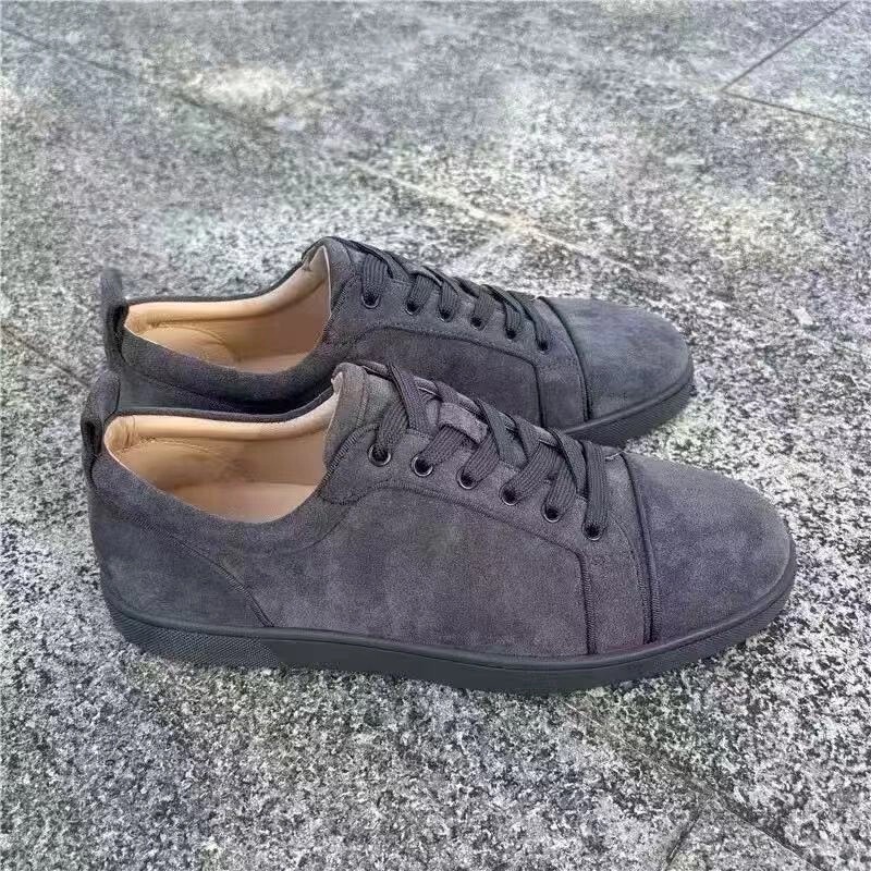 In-stock European and American foreign trade red-soled shoes with studs, men's shoes with toe studs, couple's style women's shoes, rhinestone casual trendy sneakers for men and women
