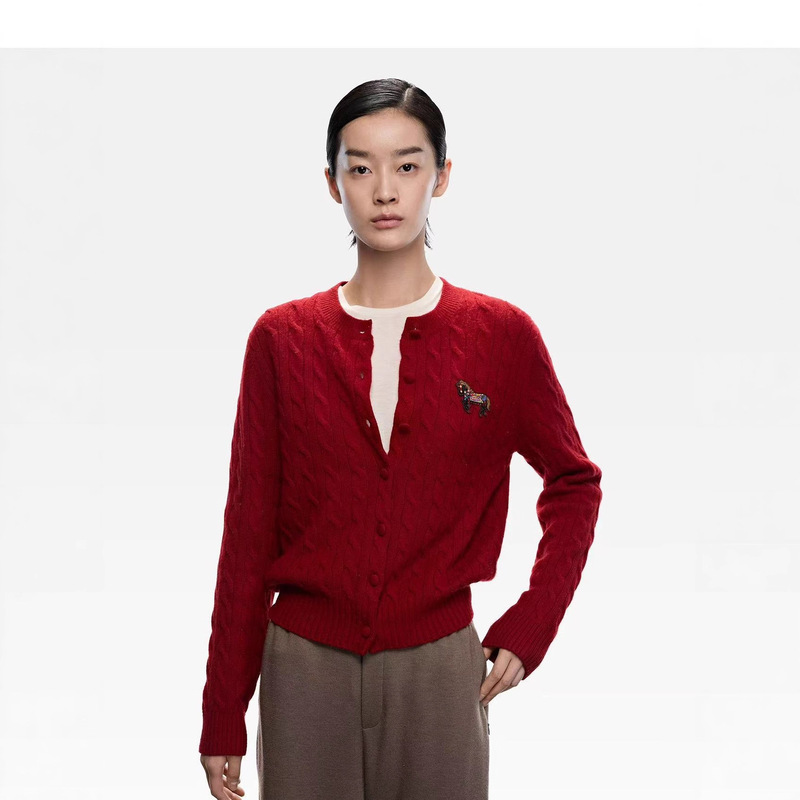 Year of the Horse Cable Knit Crew Neck Wool Cashmere Cardigan 2025 Autumn/Winter New College Style Jacket Zodiac Carousel Inner