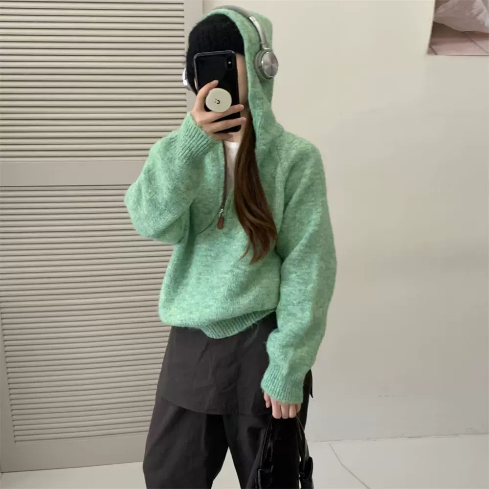 韩系慵懒风连帽软糯毛衣女2025春秋新款宽松百搭套头长袖针织上衣