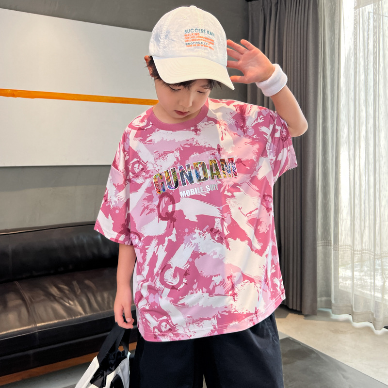 2024 Neit koreanescht Mëttelgrousst Kanner-T-Shirt, trendy cool, lässeg, bequem, reng Kotteng, fiichtegkeetsabsorbéierend_voghion.com