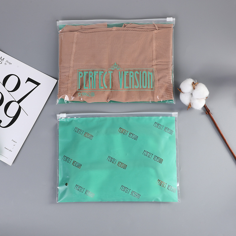 Bolsa con cremallera de ropa Bolsa con cremallera de crisantemo pequeño Bolsa de embalaje de camiseta Bolsa de ropa interior Bolsa de ropa PE esmerilada pequeña bolsa ziplock