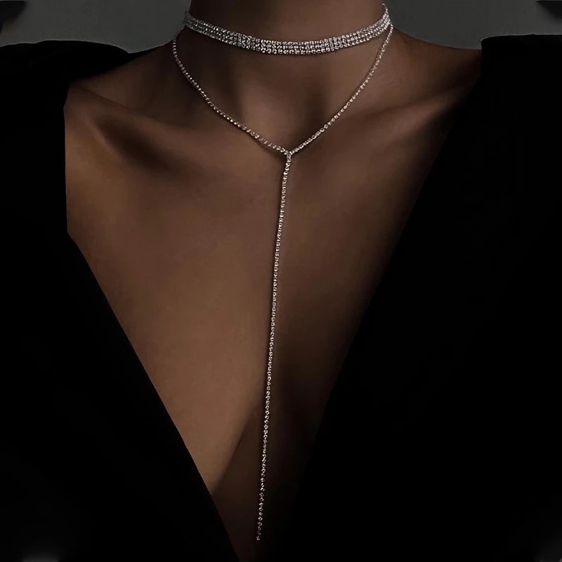 Elegante Señora Geométrico Diamante De Imitación Mujeres Collar Largo display picture 1