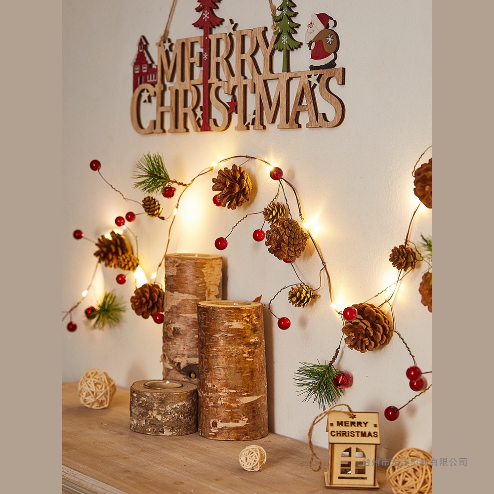 圣诞节松果灯饰彩灯串led场景布置创意小挂件挂饰摆件装扮装饰灯