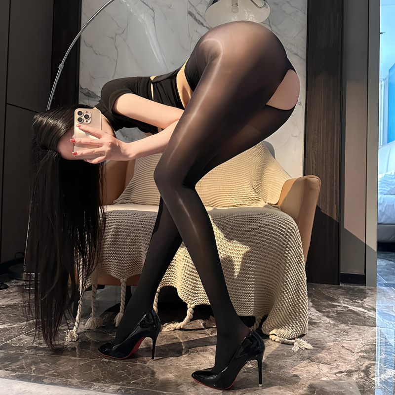 Nighttime Sexy Stockings Internet Celebrity Black Silk Sexy One-Piece Open-Crotch Sexy Temptation Beautiful Legs Slimming Effect A3032