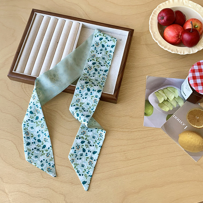 Bufandas de seda para mujeres de verano nuevo bufandas de moda flores y hierbas toallas de muñeca bolsas largas cinta cinturón atar cabello flotante