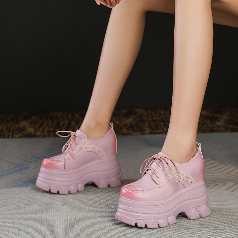 Giày sneaker nữ đế dày phong cách Anh quốc cổ điển, dây buộc, gót 12 cm — màu nâu
