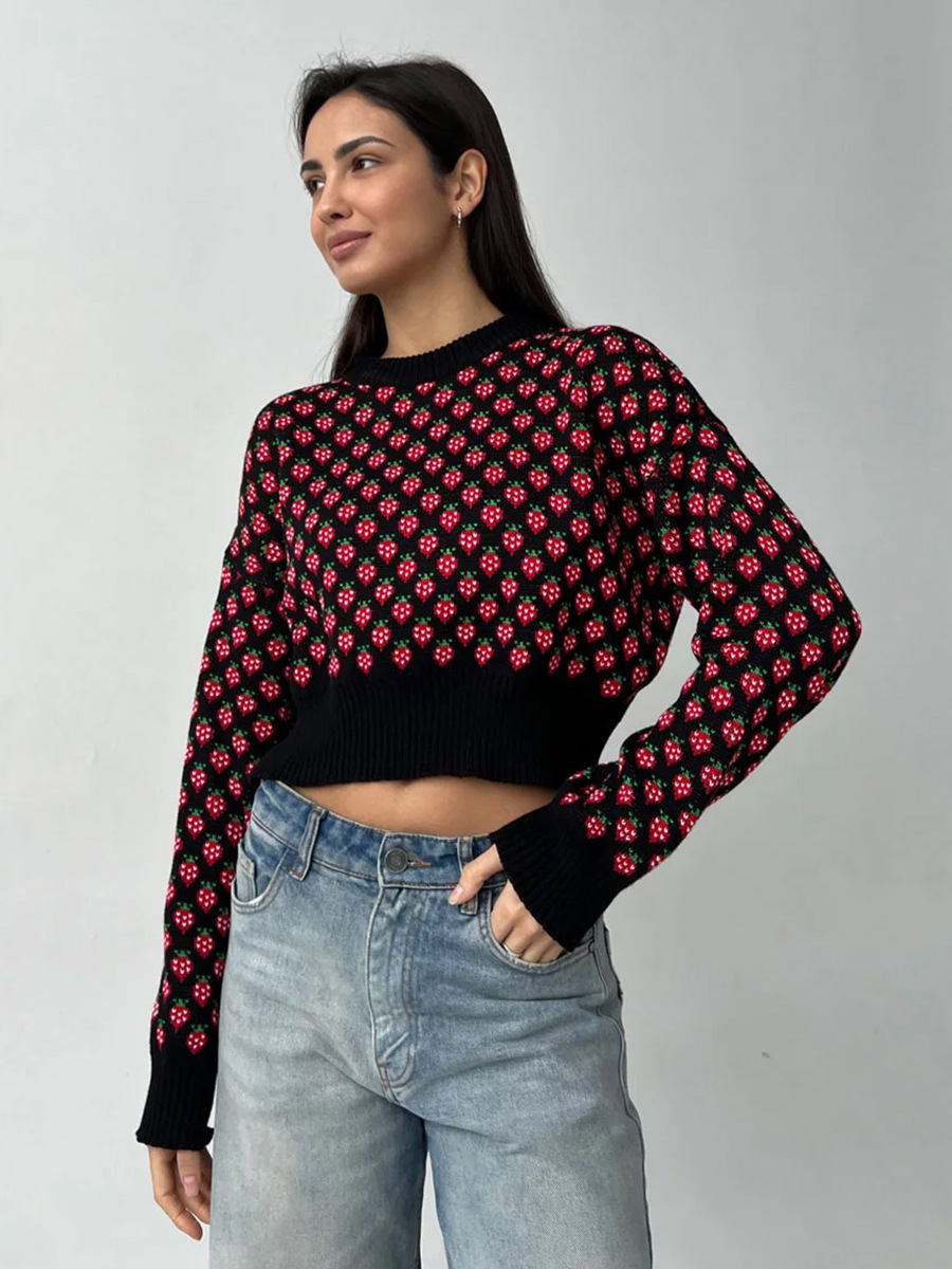Suéter de cuello redondo transfronterizo 2025, nuevo suéter jacquard de fresa de otoño y invierno, suéter de manga larga corta de estilo europeo y americano para mujeres