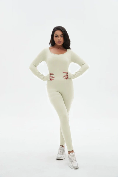 Long-sleeved [milk white jumpsuit]