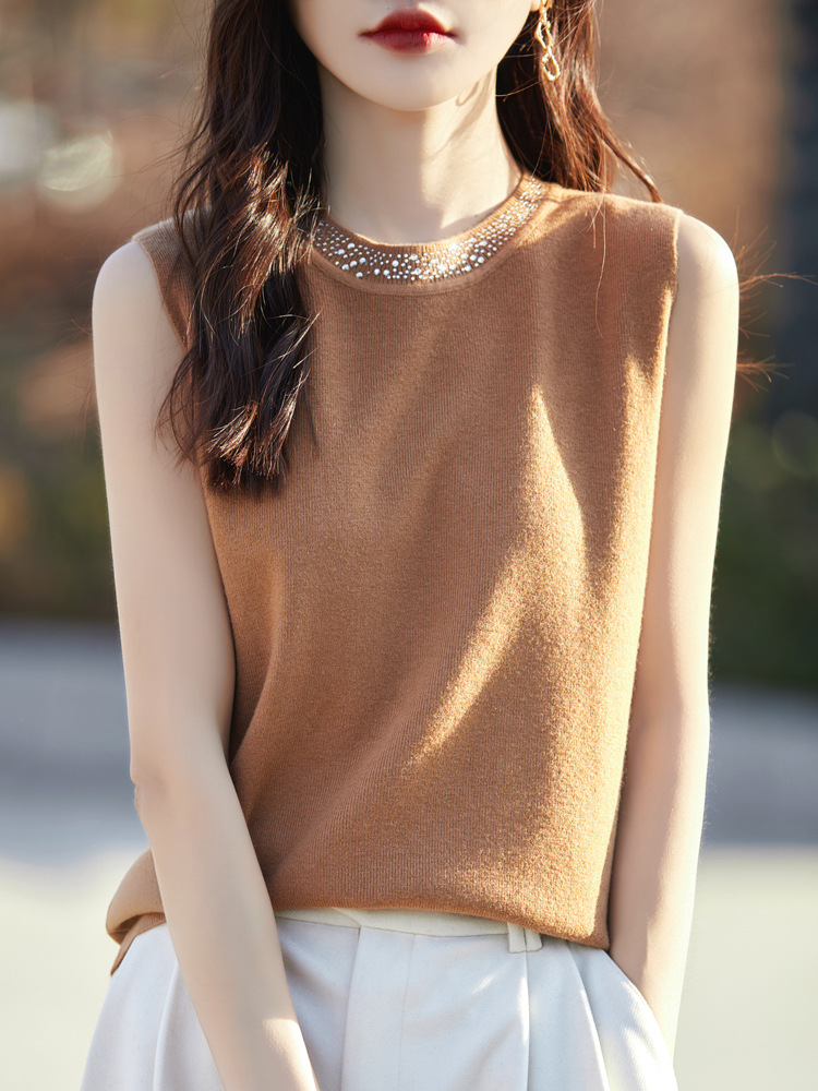 Elegant T-shirt