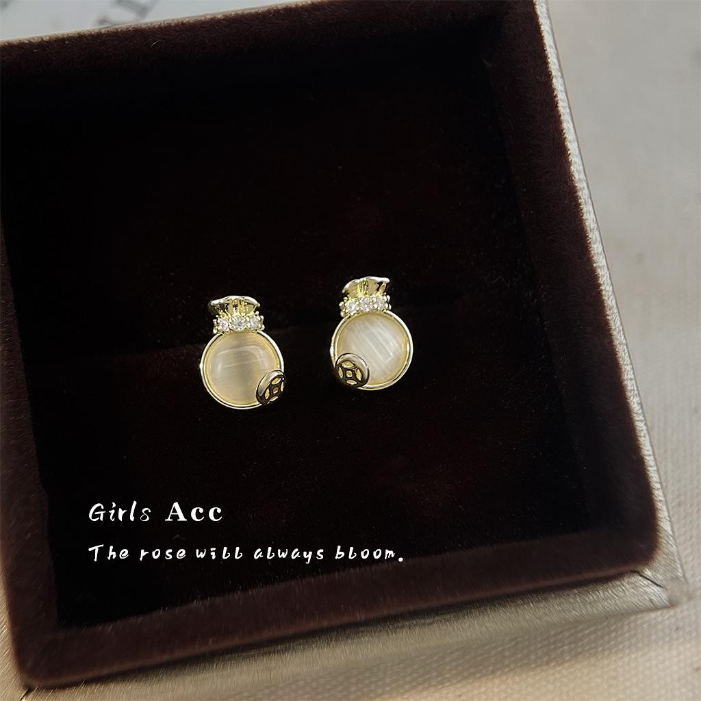 耳语1-恢复的_0008_耳语场景新水印 拷贝 9.jpg