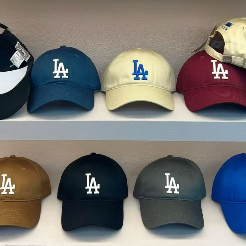 2025 新しい野球帽韓国 MLB 帽子ニューヨークヤンキーズ男性と女性のソフトトップ小さなラベル LA ピークキャップトレンディなブランド|undefined