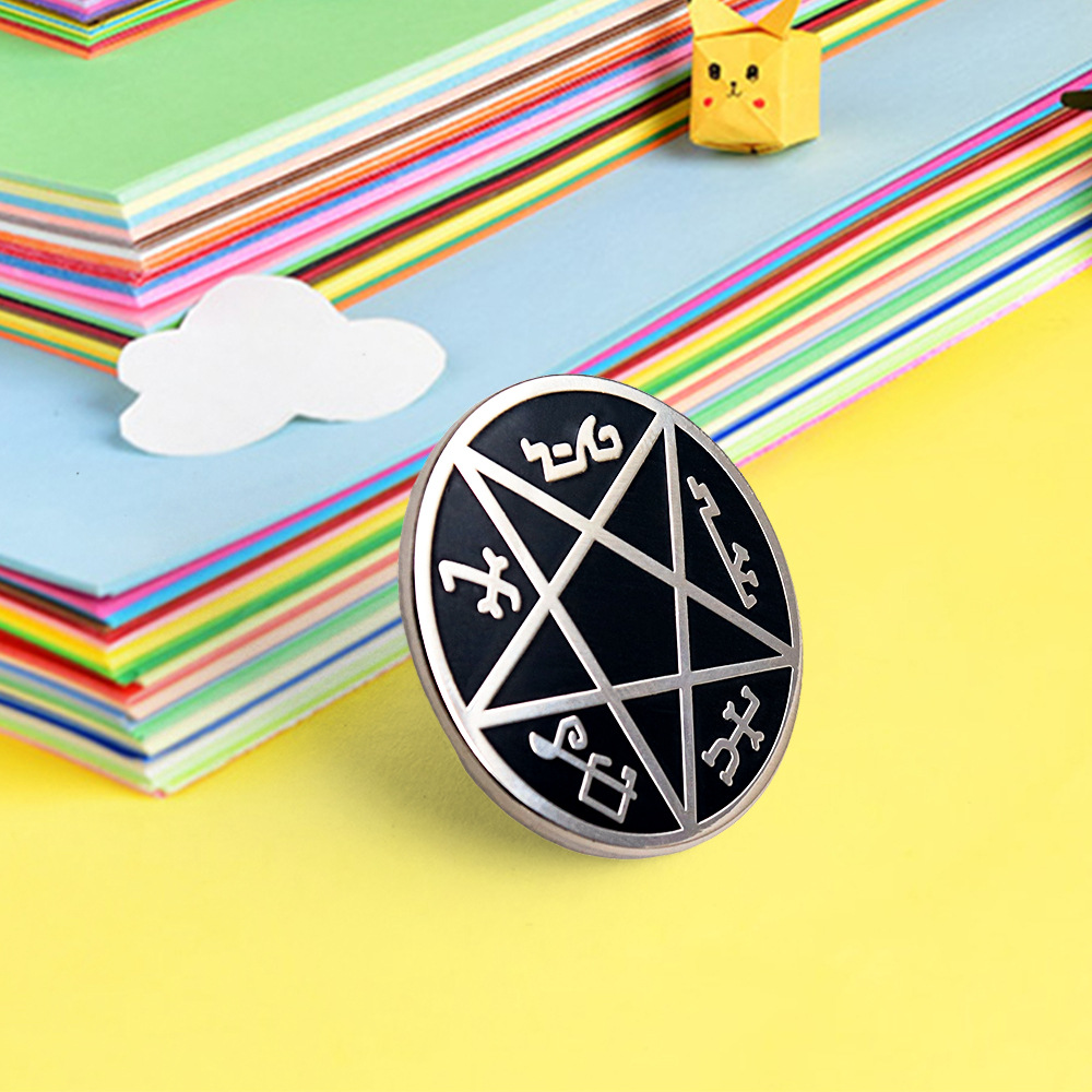 Devil's Trap Enamel Brooch Supernatural Lapel Pin Pentagram Badge Accessory Backpack Pendant Friend Gift