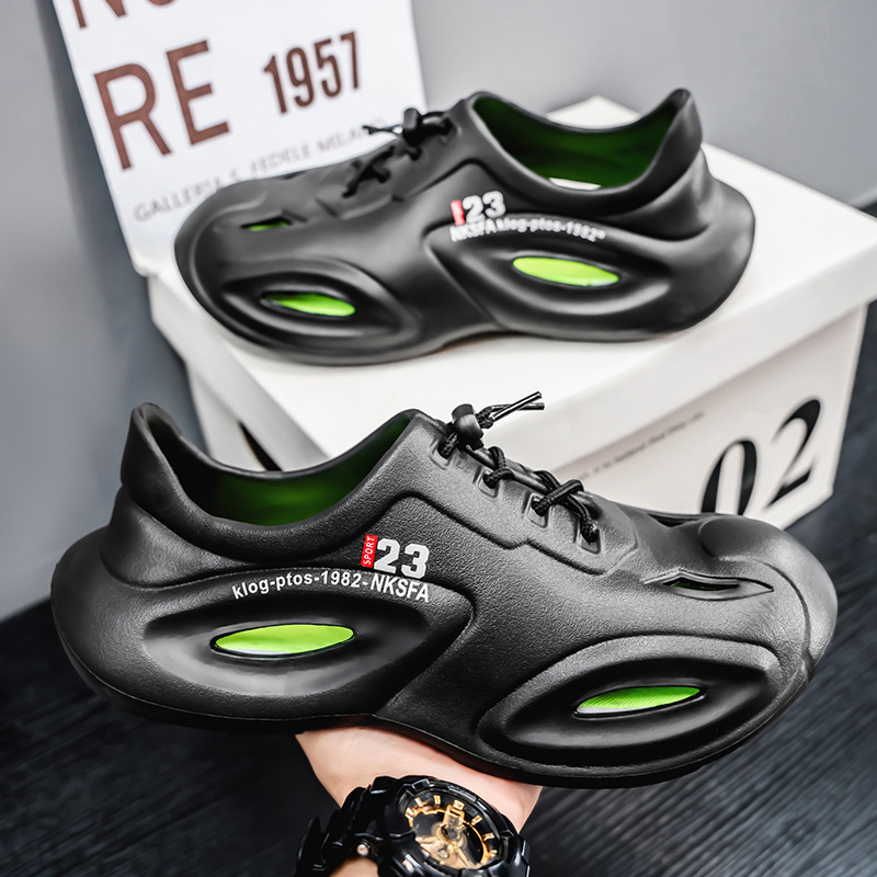 Zapatos con agujeros Baotou para hombres, suela gruesa para uso exterior en verano, 2025 nuevos zapatos de playa, sandalias, zapatillas desodorantes y antideslizantes