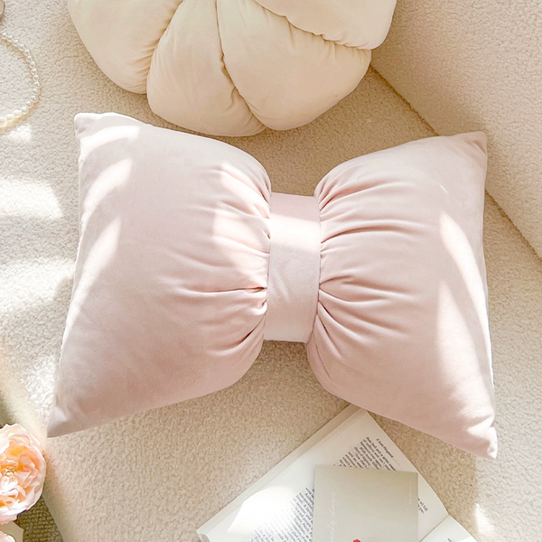 With bow, 35×50cm