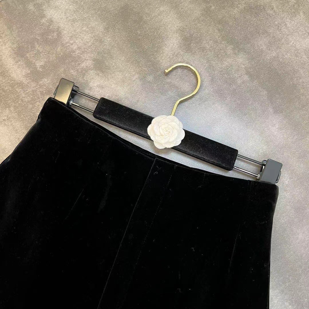 2023年春季版型超正顕やせています。