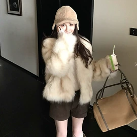 女式衬衫;上衣;连衣裙