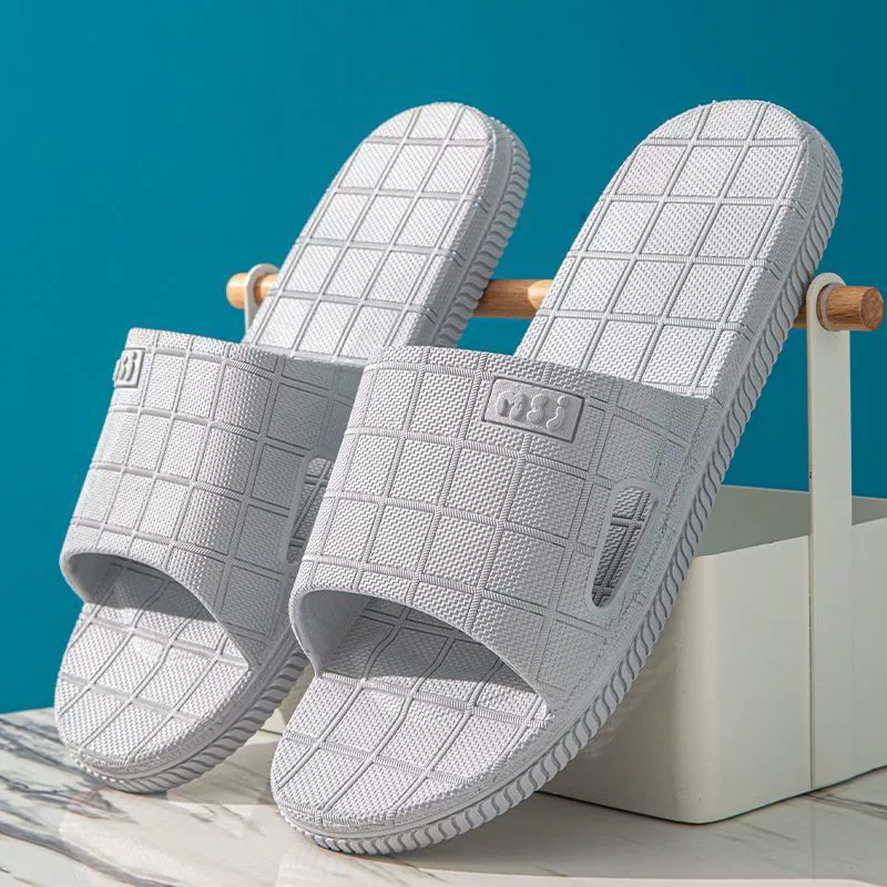 Новые летние сандалии для мужчин и женщин, домашняя ванная комната, дезодорант, противоскользящая, износостойкая, утолщенная гостиничная обувь, домашняя ванная комната для отдыха.