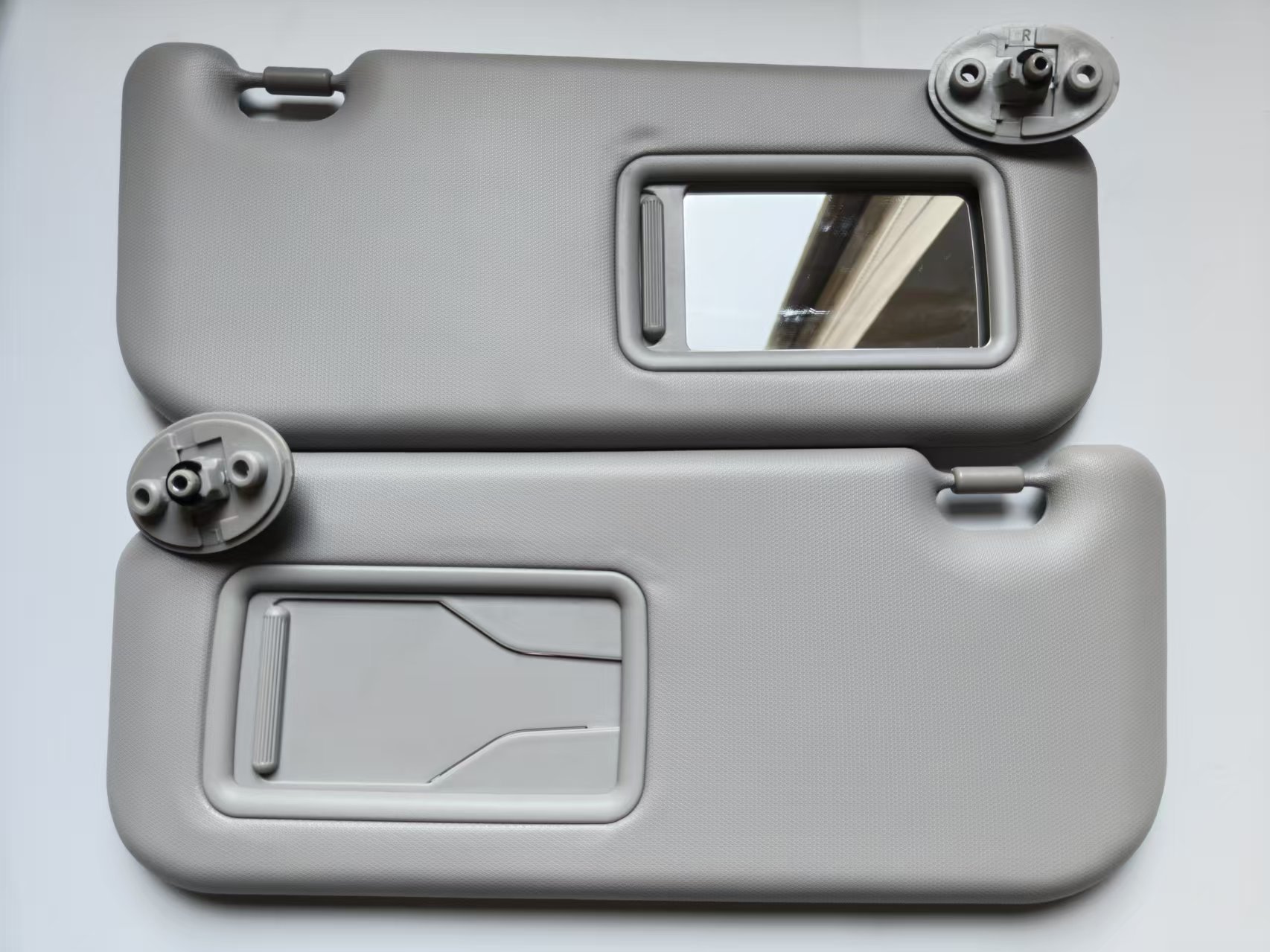 Suitable for the New Corolla 19-24 Models, Levin Sun Visor 74320-02F50-A0