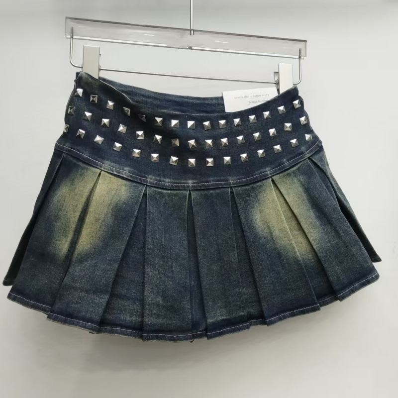 European and American Cross-Border Trendy Summer New Style Hot Girl Leather Low-Waist Studded Pleated Skirt Cross-Border Slim-Fit Jeans European and American Cross-Border Trendy Summer New Style Hot Girl Leather Low-Waist Studded Pleated Skirt Cross-Border Slim-Fit Jeans
