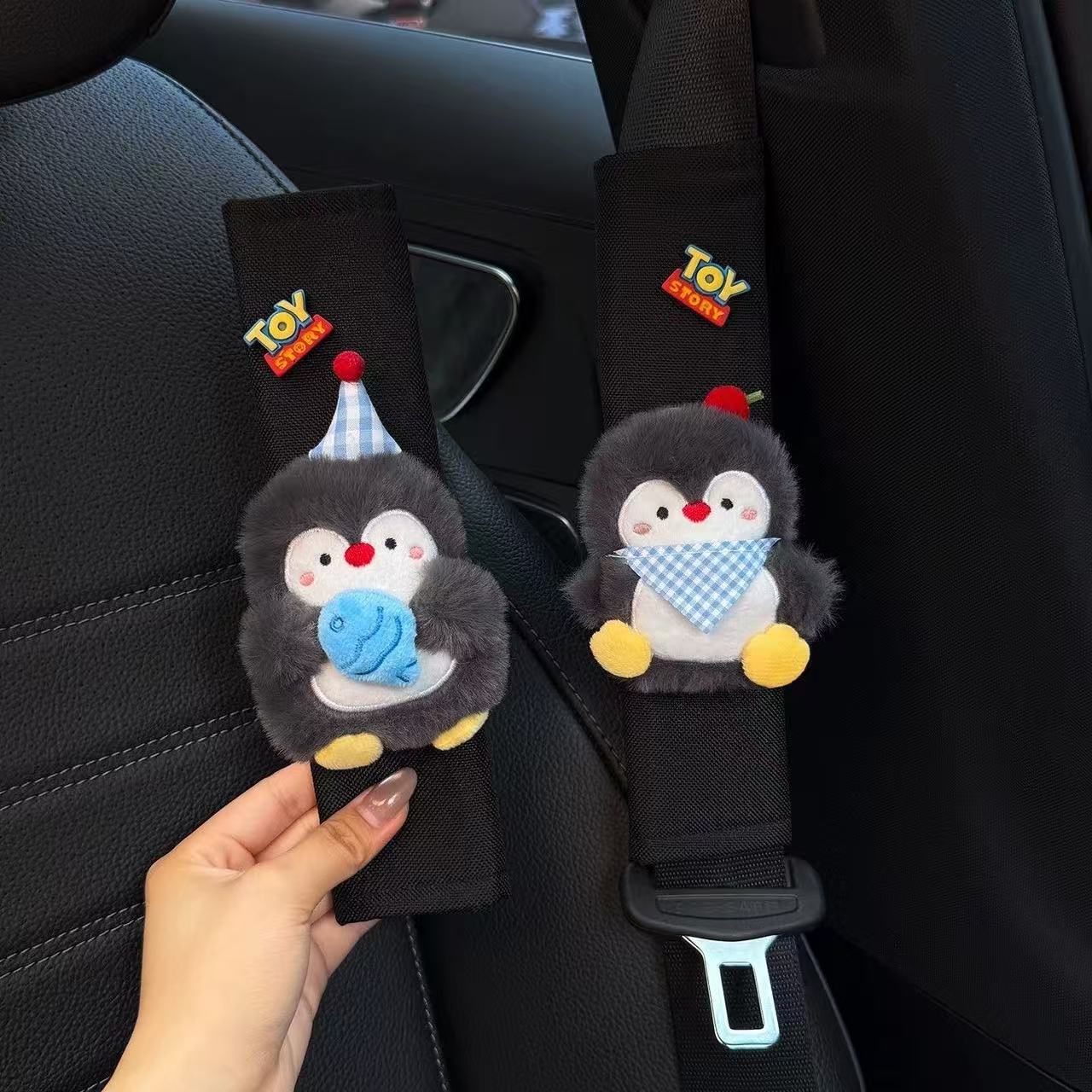 2026 New Penguin Car Seatbelt Shoulder Pad, Car Seatbelt Decoration, Anti-Scratch Clothing for Couples, Women, Cross-Border