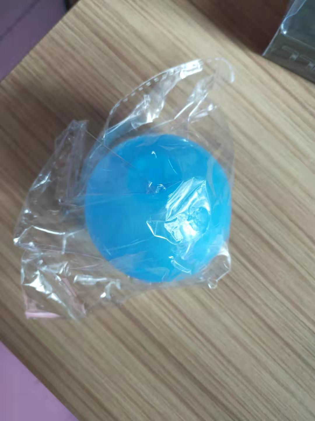 Tiktok mismo estilo pared pegajosa bola luminosa Bola de techo diversión pegajosa bola objetivo pegajosa Bola de ventilación de juguete