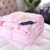 Розовый