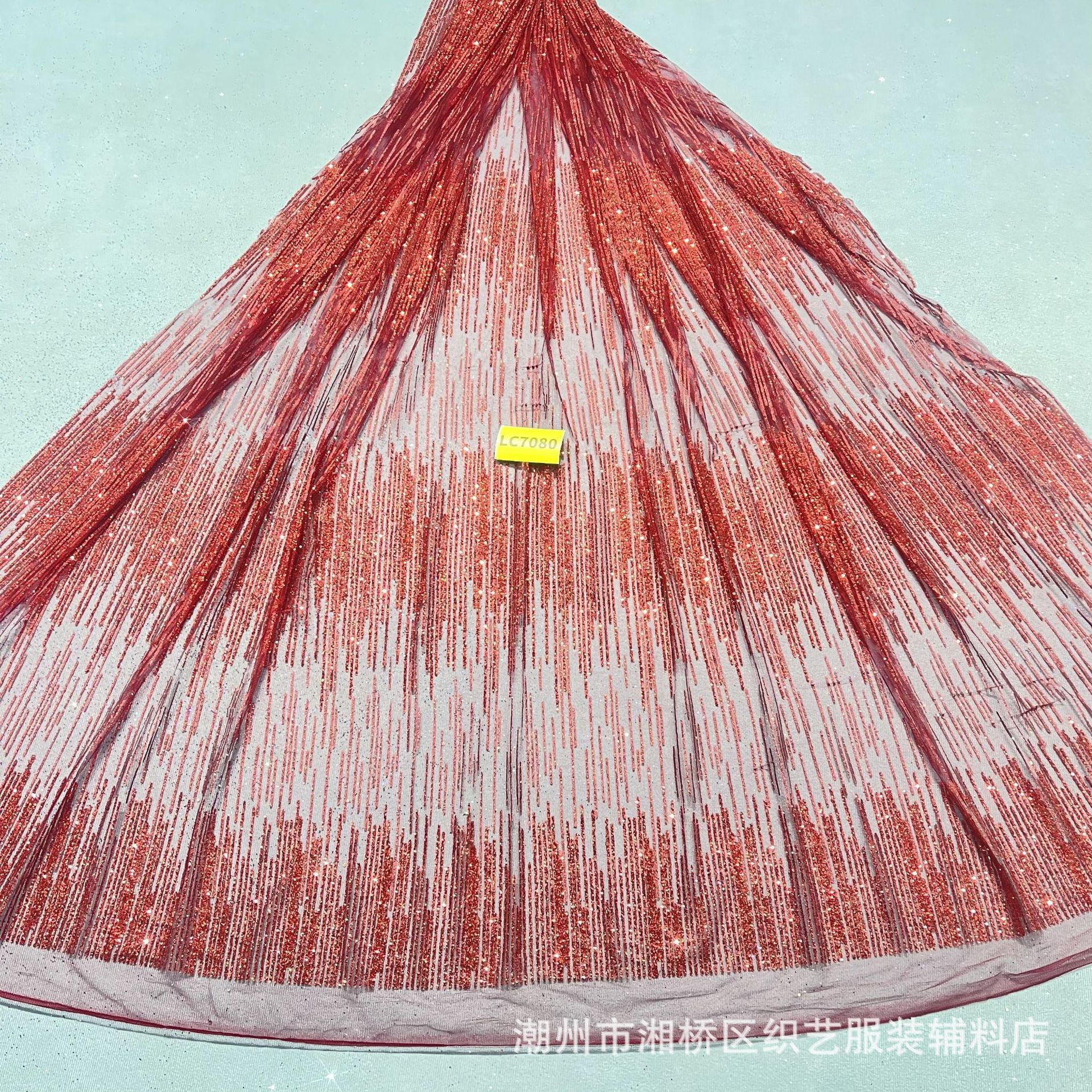 LC7080款单色5码起订 喷金婚纱晚礼服面料洒金婚礼服网眼布